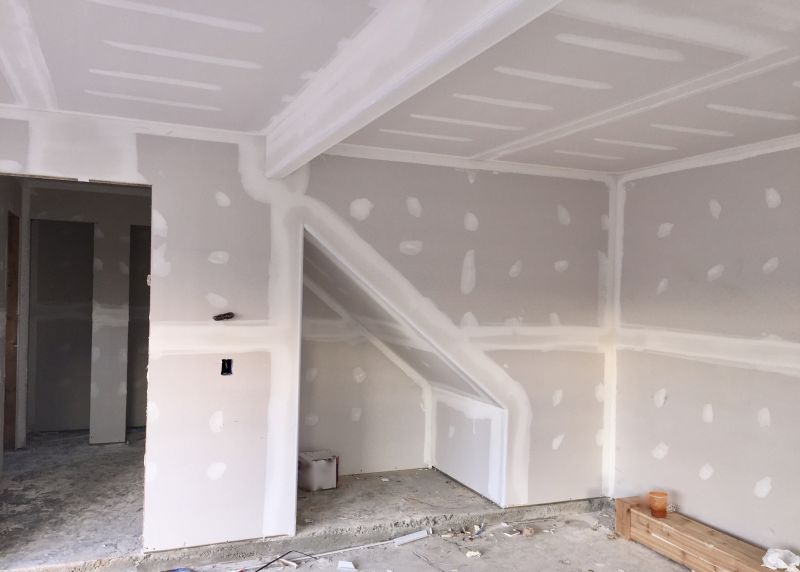 Garage Drywall Replacement in Conroe, TX